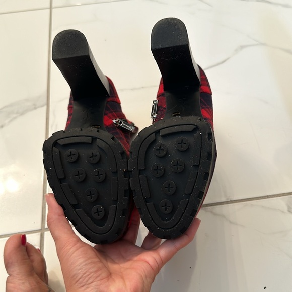 Jessica Simpson Boots - Size 10 - Red Plaid - Picture 4 of 5